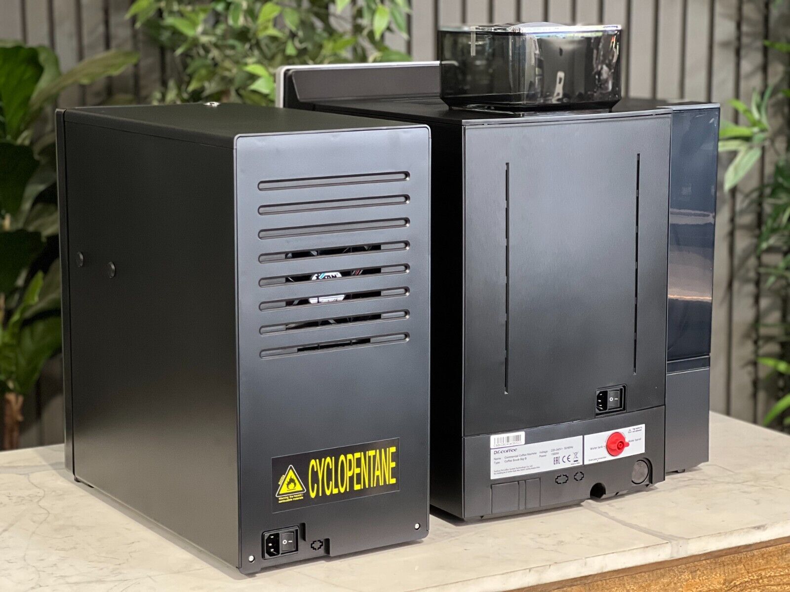 DR COFFEE BREAK BIG WITH MILK FRIDGE (8L WATER TANK) FULLY AUTOMATIC BRAND NEW