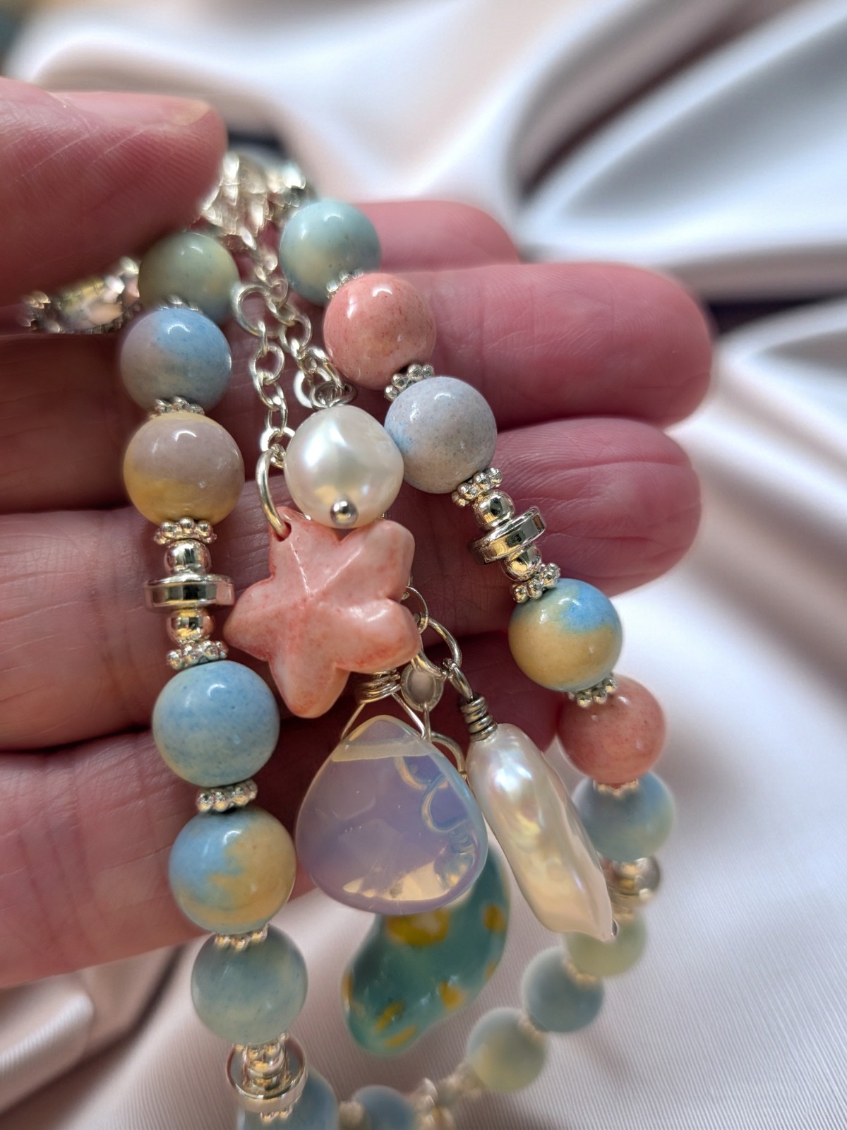 Beachy Agate Purse Tassel