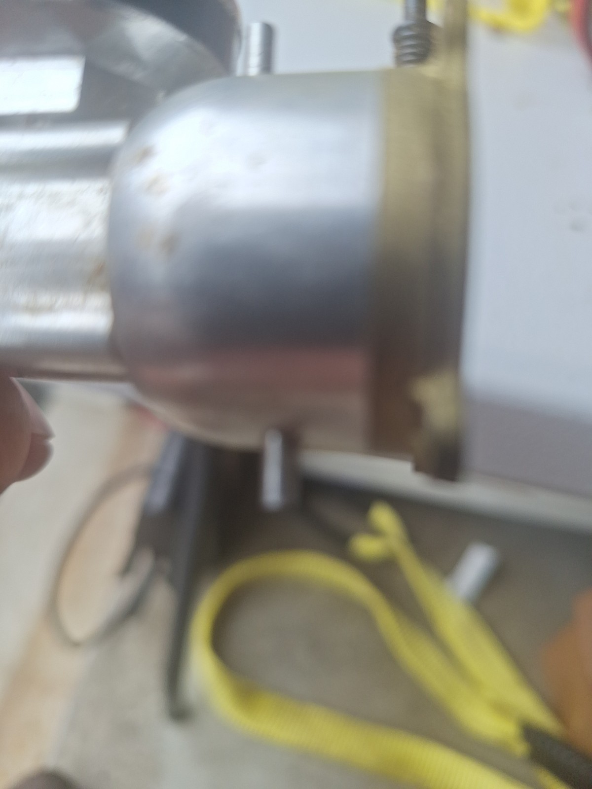 COX Reed Valve .049 Model Airplane Engine