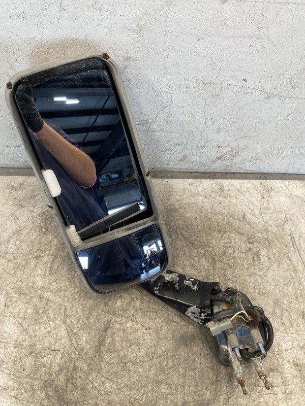 2010 Peterbilt 387 Mirror (613-15305)