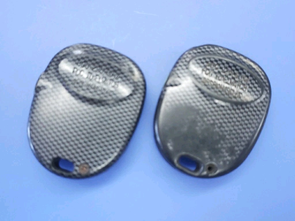 2x USED PRESTIGE REMOTE APS2K4MSFLCF ELVATCB - FLASHLIGHT DOES NOT WORK