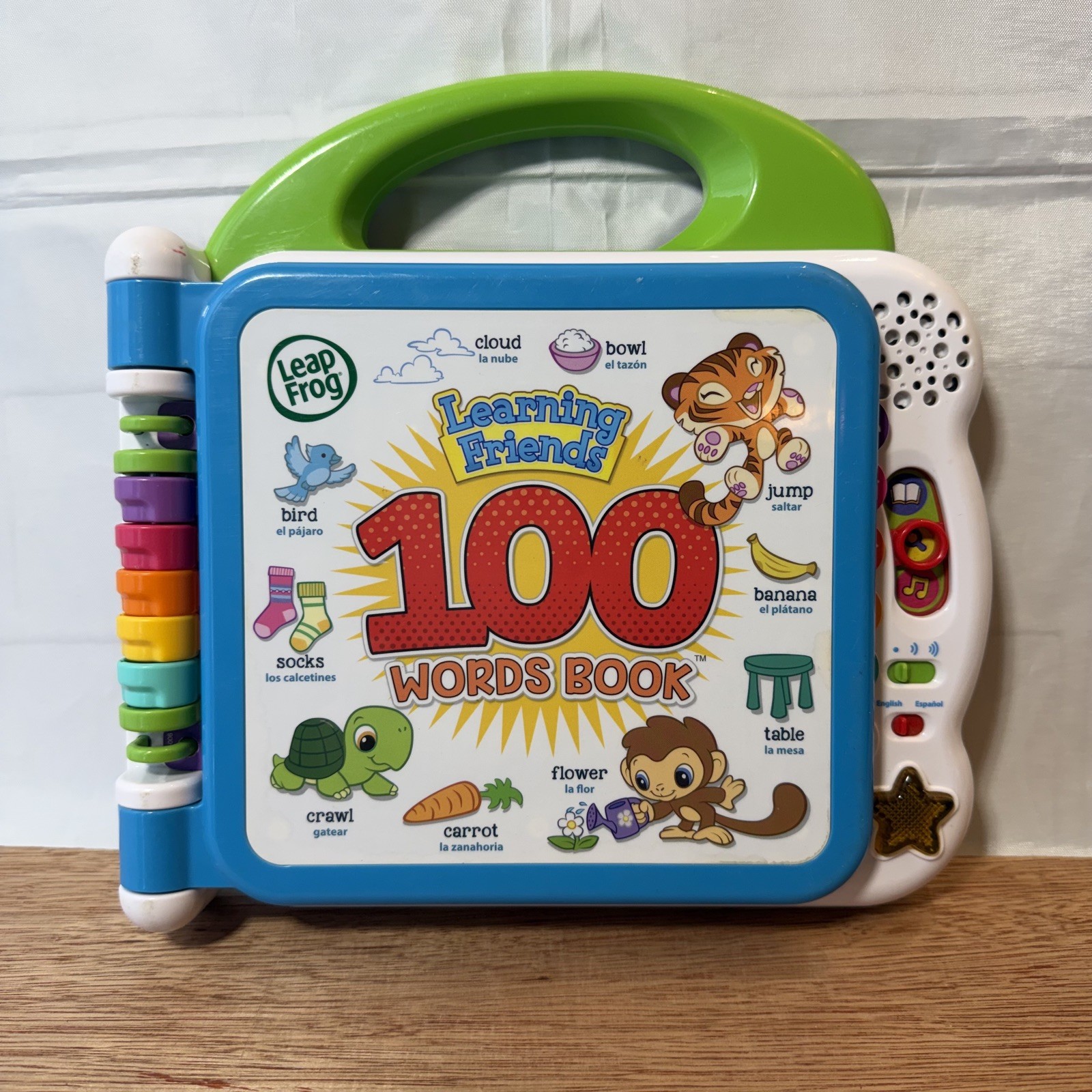 Leap Frog Learning Friends 100 Words Book English and Spanish learning mode
