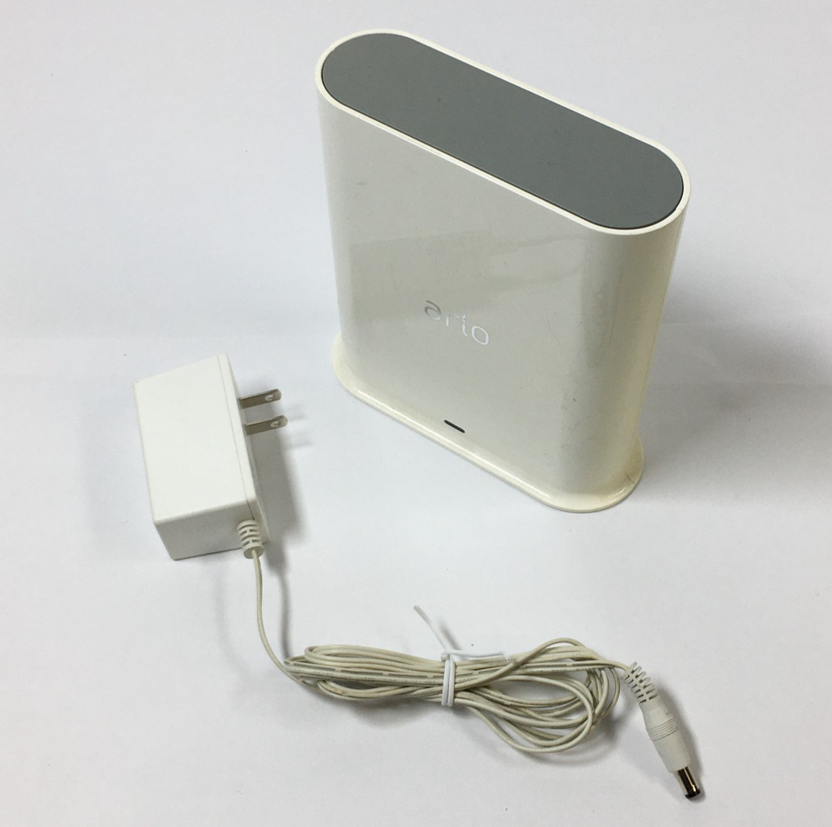 Arlo Ultra Smart Hub Base Station VMB4540 - White (Acceptable)