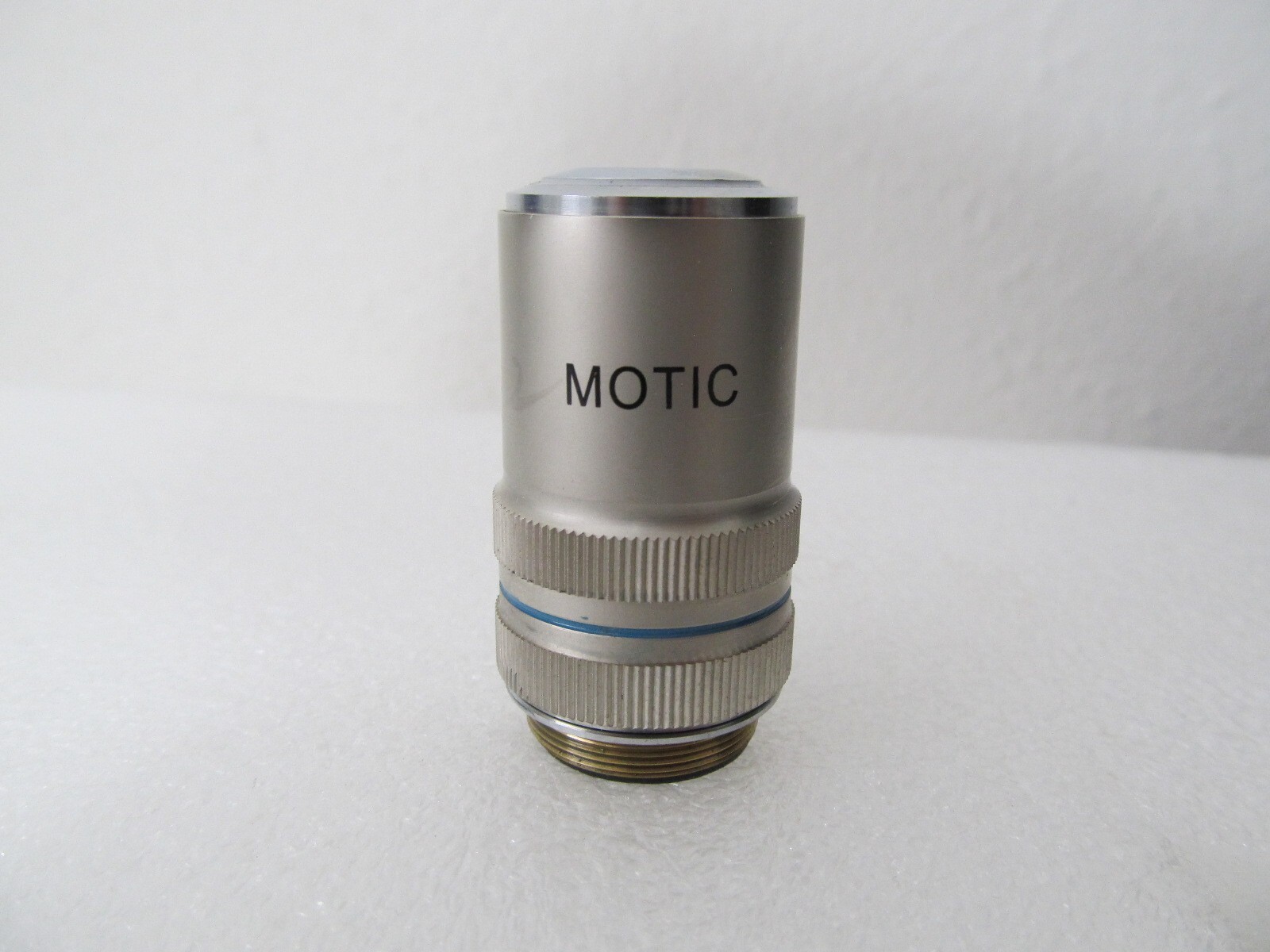 Motic PLAN FLUAR LWD 40x/0.70 ∞/1.1 WD 2.0 Microscope Objective