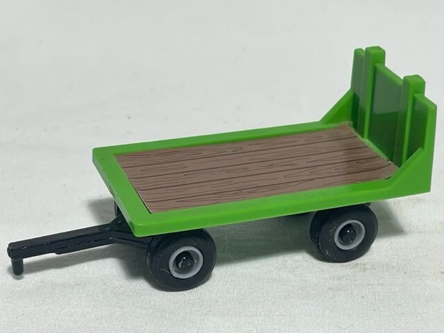 ERTL Deutz Allis Hay Rack Wagon, Dated Aug 1 '86, Green, 1/64