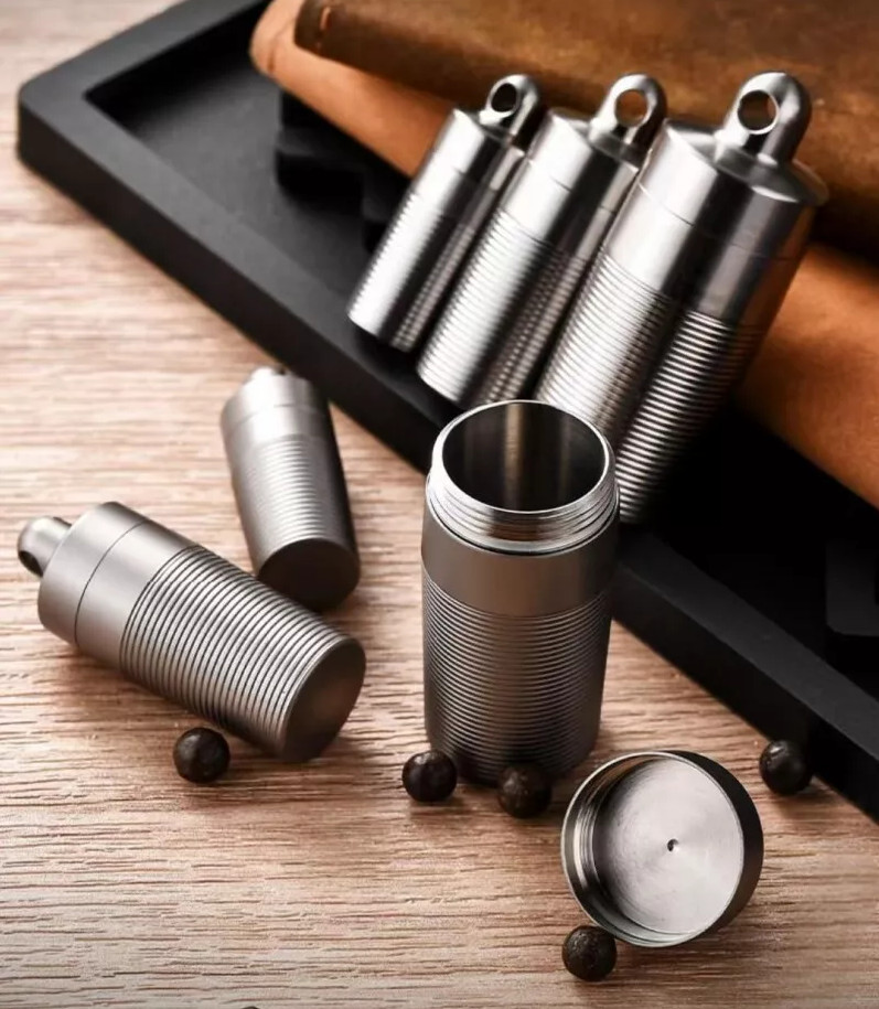 Pure Titanium Pill Holder Organizer Container Case Waterproof Portable EDC Tank