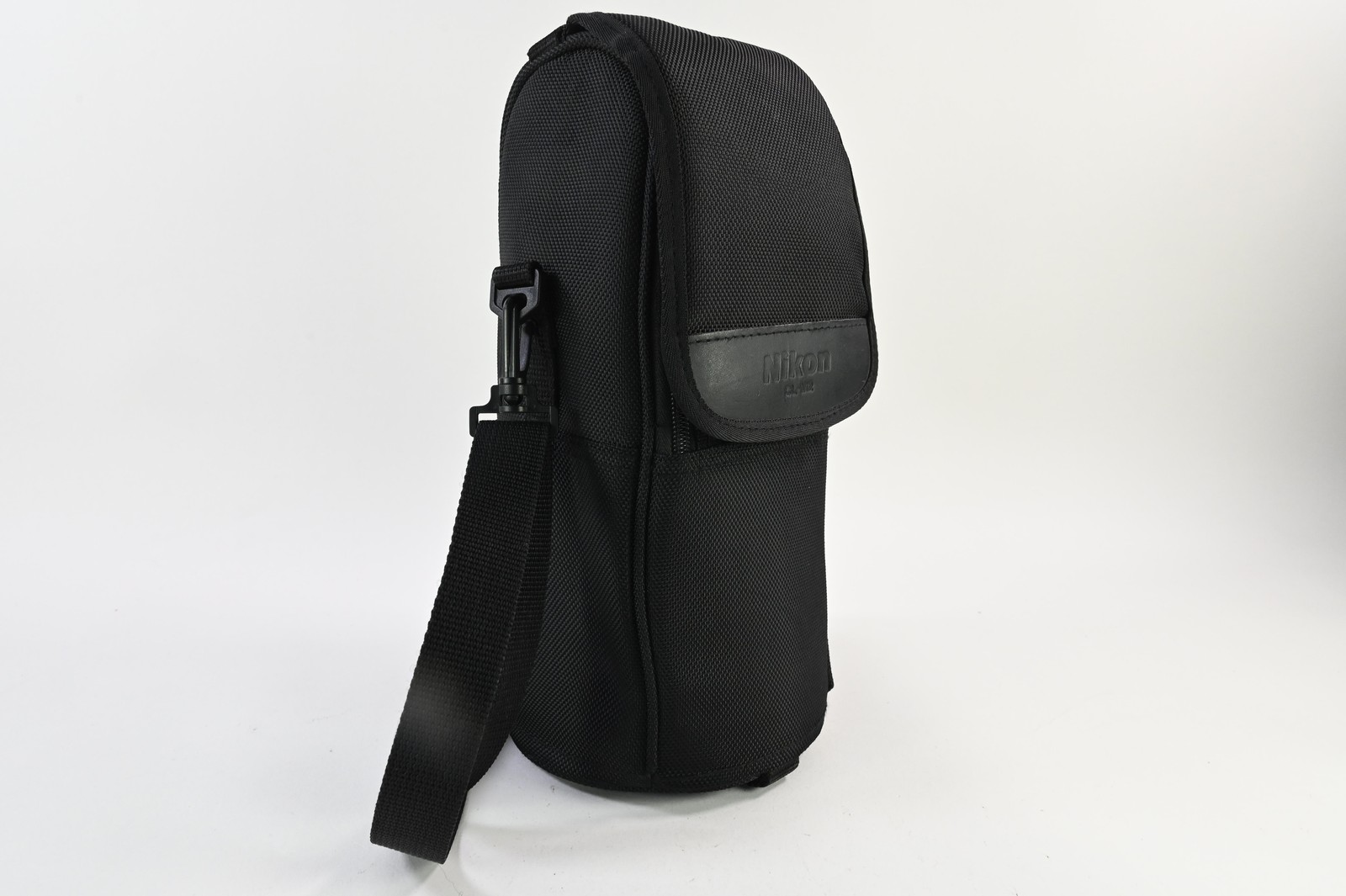 Nikon CL-M2 Lens Case For 300mm f/4.0D ED-IF AF and 70-200 f/2.8 #G554