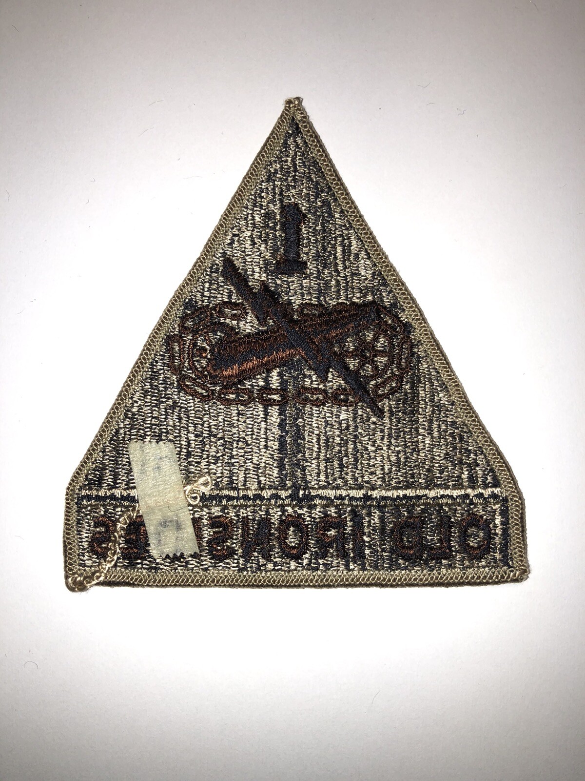 1st Armored Division Desert Brown & Tan U.S. Army Shoulder Patch Insignia