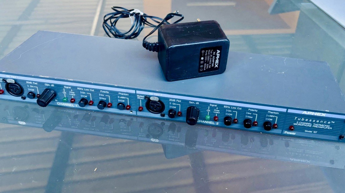 Aphex 107 Tubessence™ Dual Channel Tube Microphone Preamplifier USA