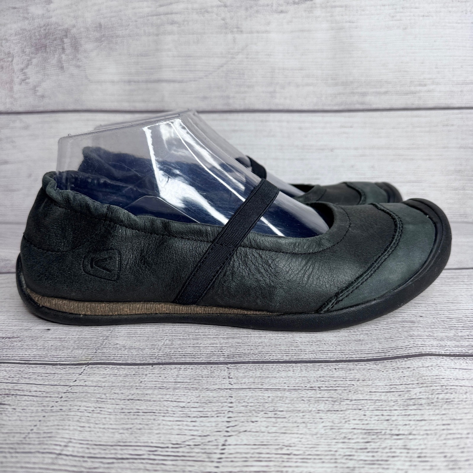 Keen Presidio MJ Black Leather Mary Jane Flats Womens sz 8 Comfort Walking Shoe