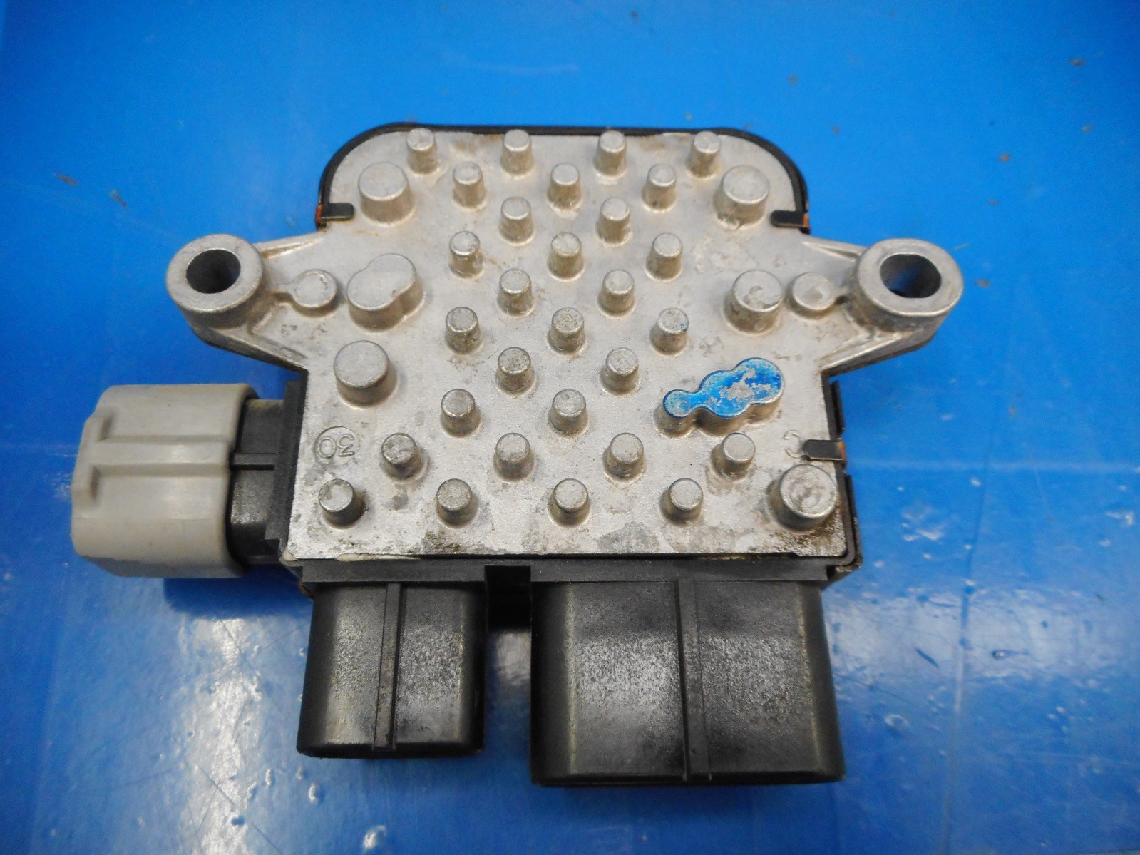 Tesla Model S (2012-2016) OEM Condenser Fan Controller Module Part# 6008953-00-B