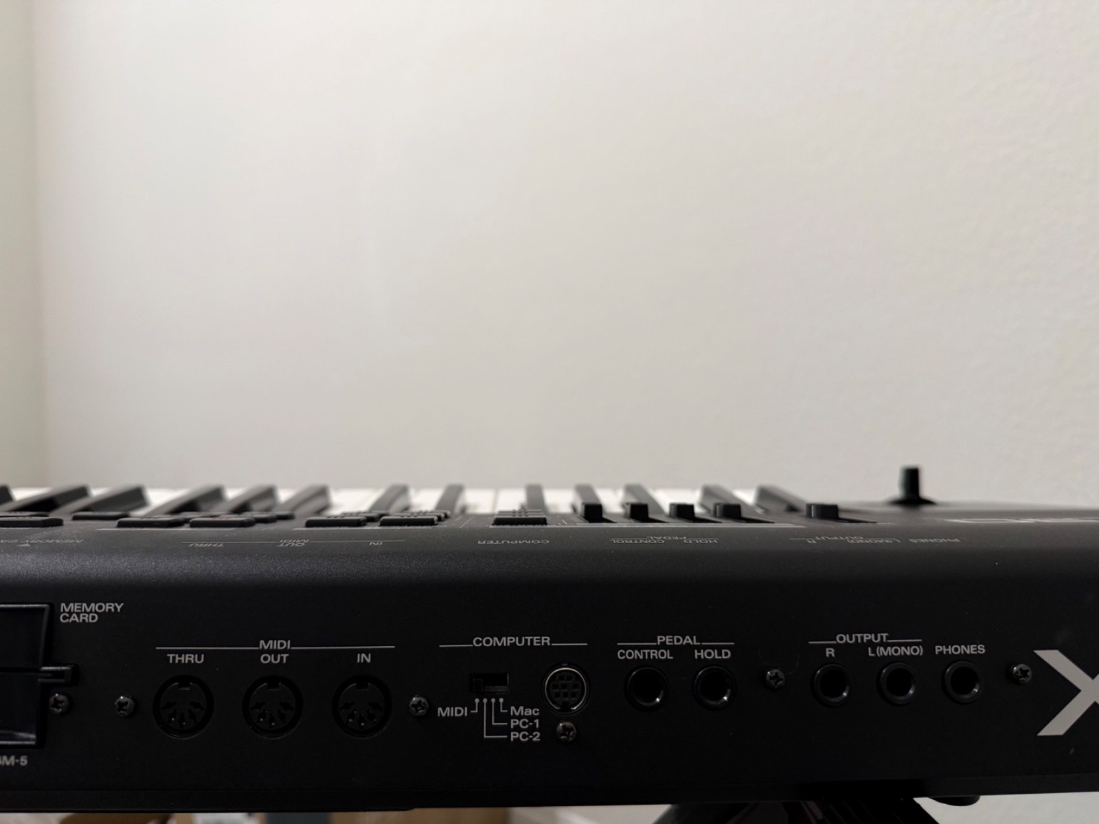 Roland XP-30 keyboard