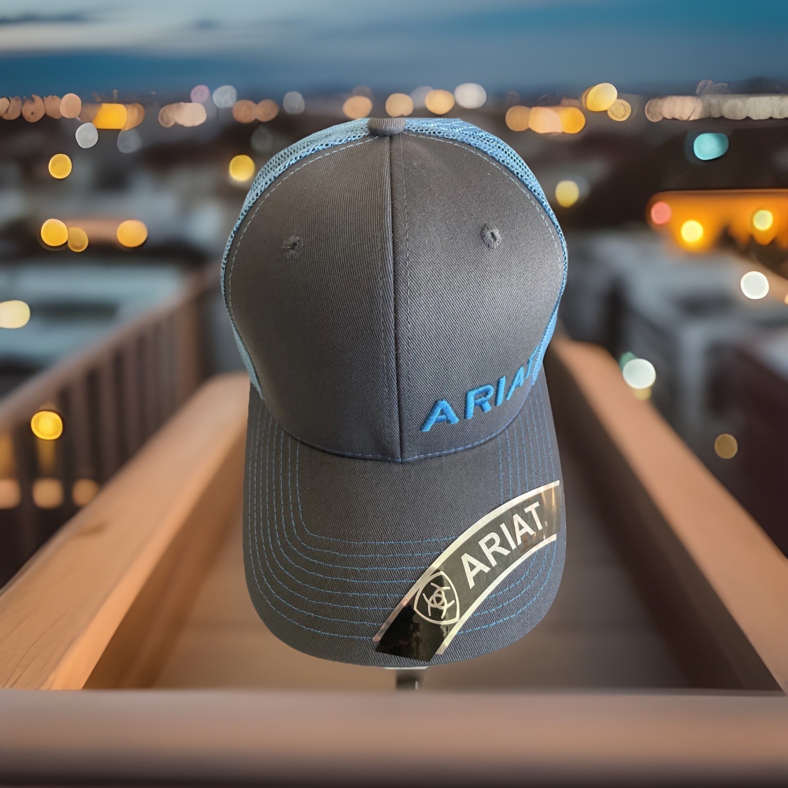 Ariat Mens B-Fit Shield Logo  Mesh Back Snapback Cap Hat