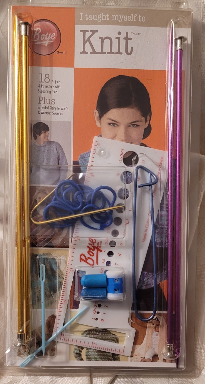 New! Boye-I Taught Myself To Knit. Kit. 18 Projects.