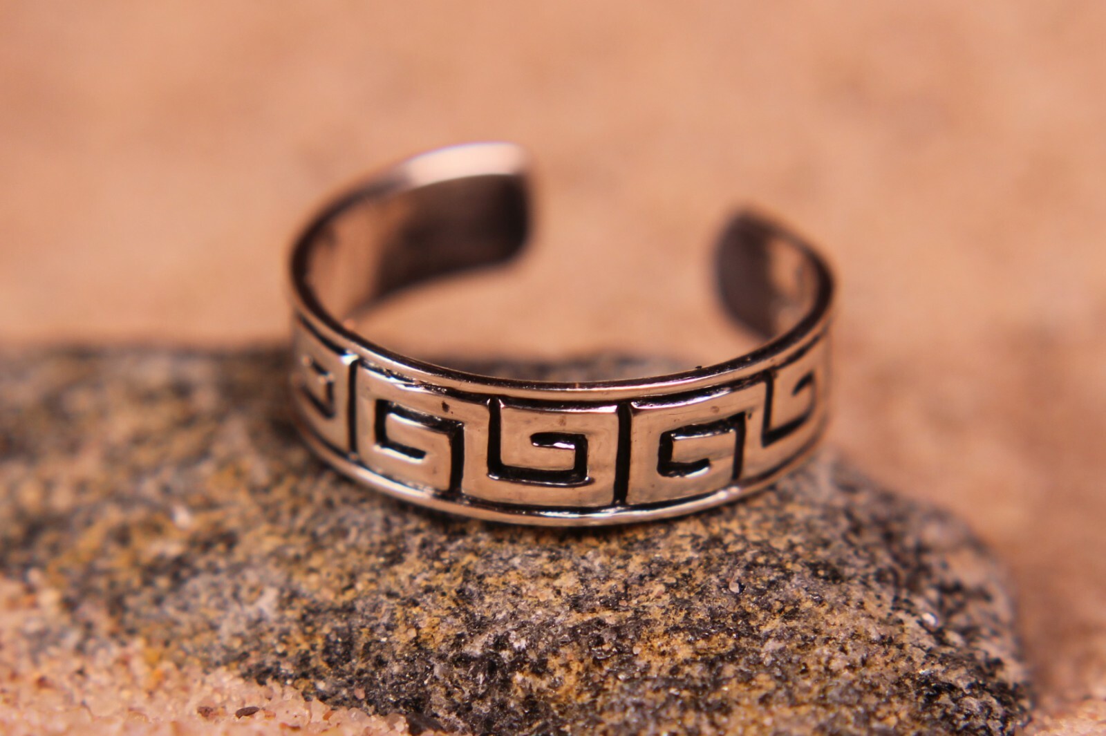 Sterling Silver Toe Ring Beautifully Detailed Designer New Designs