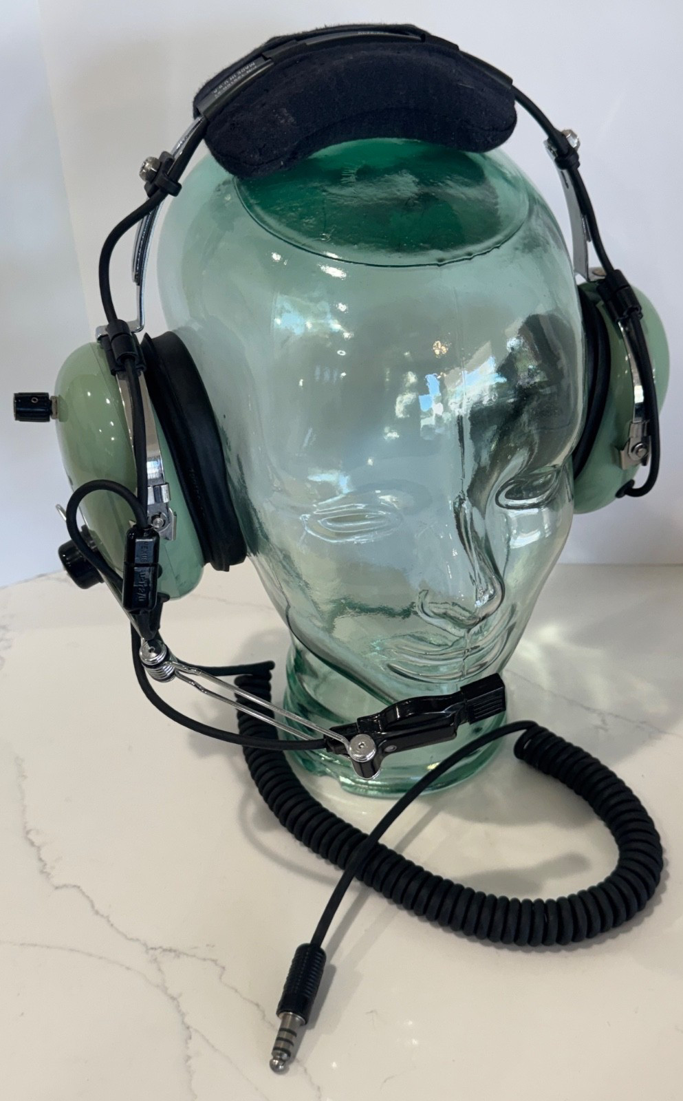 DAVID CLARK MODEL H10-76 PILOT HEADPHONES WITH MICROPHONE USA MADE