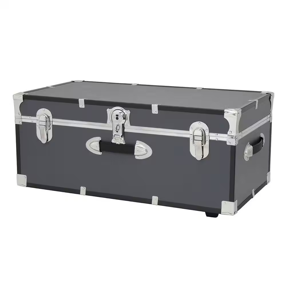 Seward Explorer 30 In. Trunk with Wheels & Lock, Gray