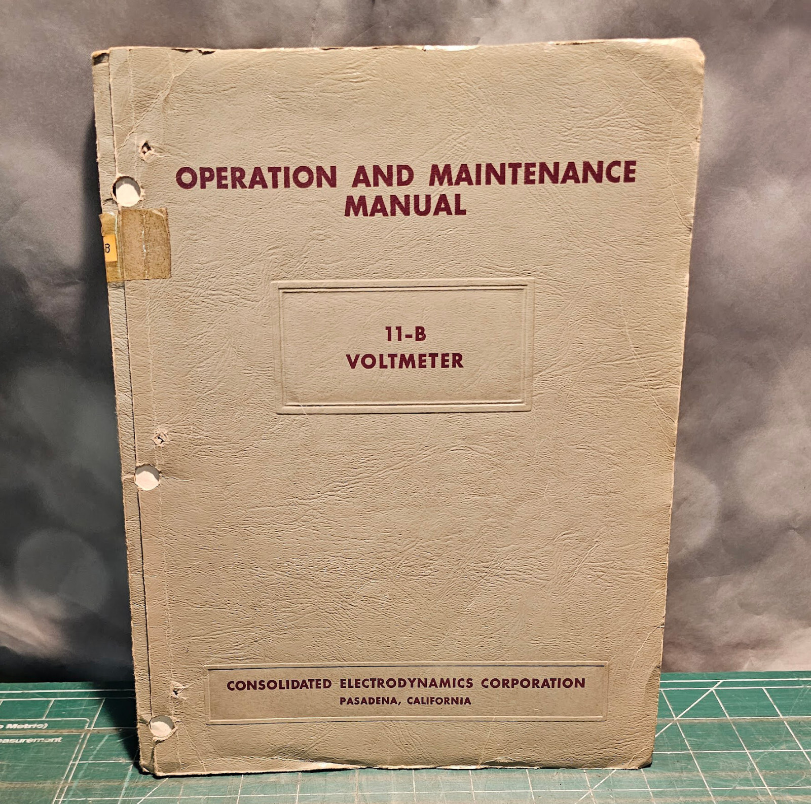 1960s Consolidated Electrodynamic 11-B Voltmeter Operation & Maintenance Manual