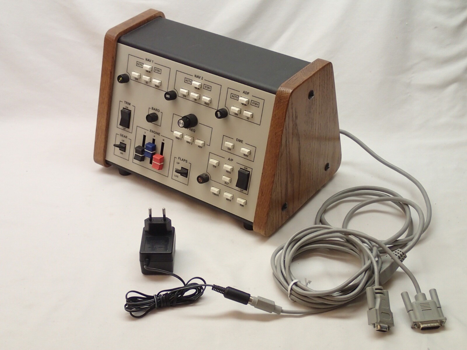 MDM Systems FS-100 Vintage Flight Simulator Control Console USA Estate Item