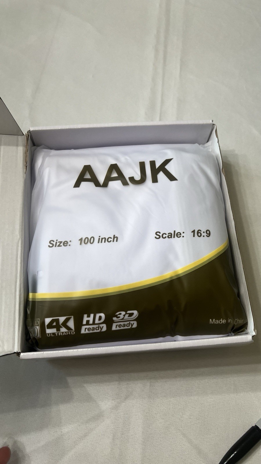AAJK Projector Screen 100 inch, Washable Projector Screen 16:9 Foldable 4K Ready