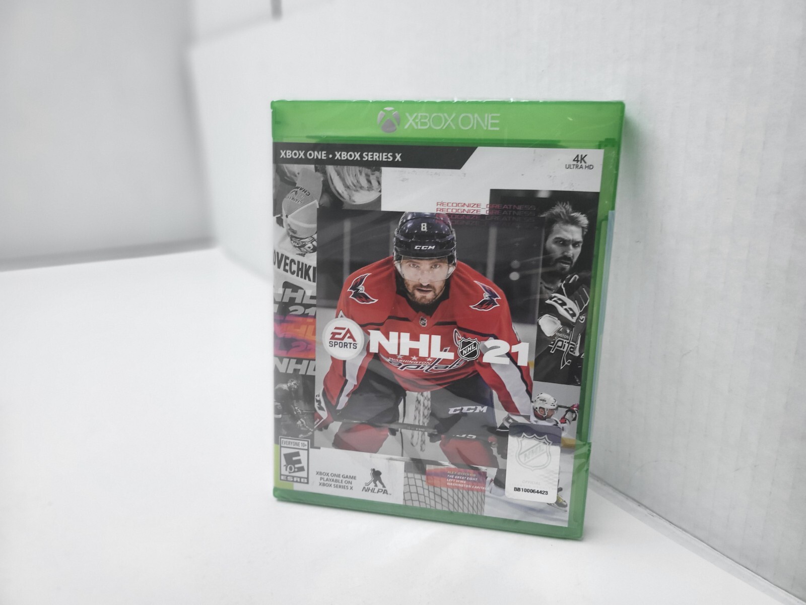 MINT NEW FACTORY SEALED  NHL 21 2021 HOCKEY GAME  FOR  XBOX ONE XBOX & SERIES X