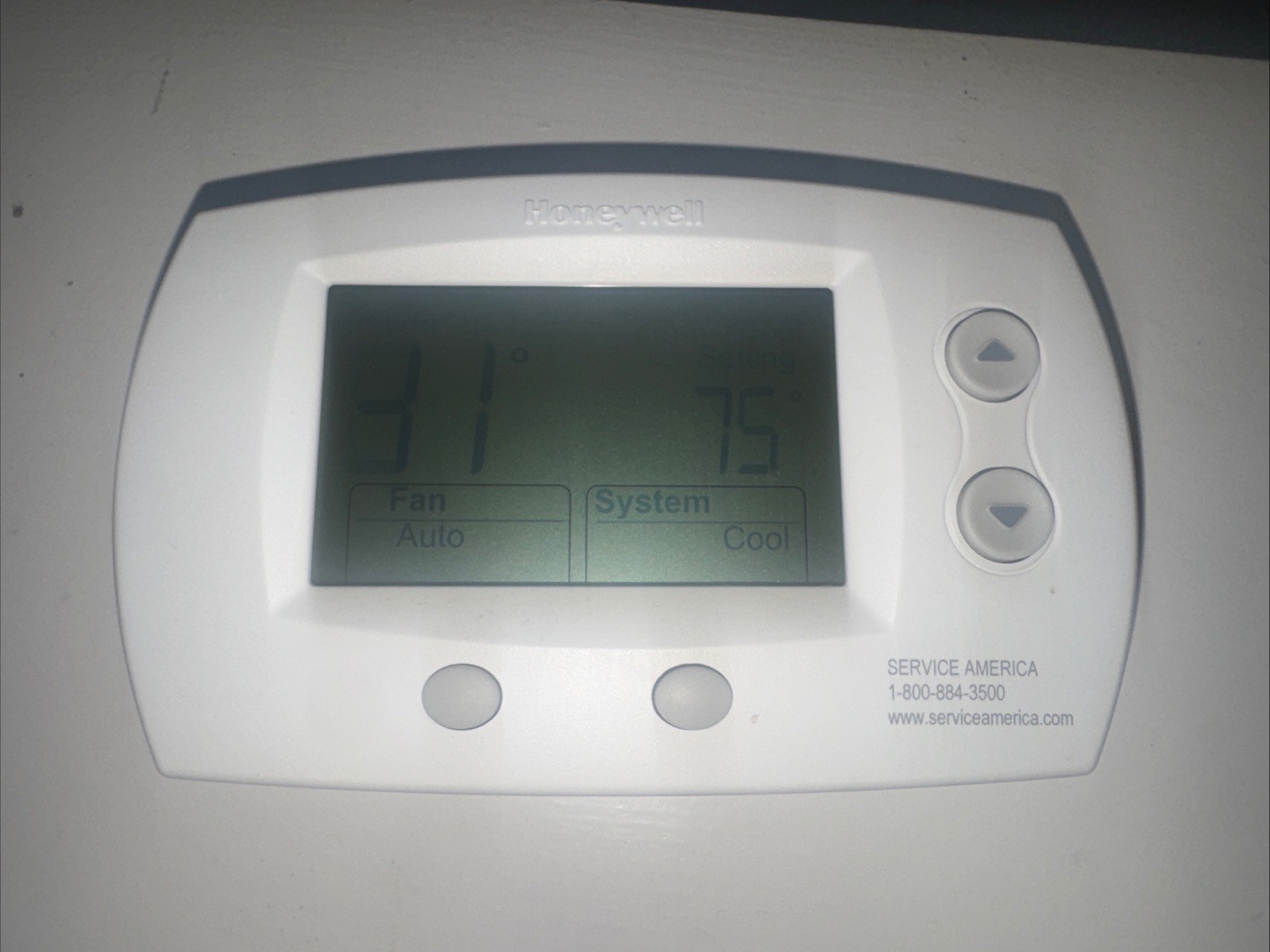HONEYWELL TH5320U1001 FOCUS PRO NON-PROGRAMMABLE LARGE DISPLAY DIGITAL Used!