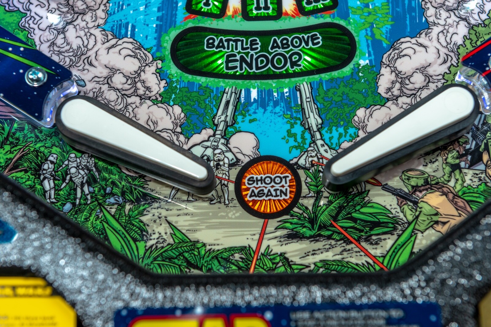 NIB Star Wars Comic Pro Pinball Machine Authorized Stern Dealer