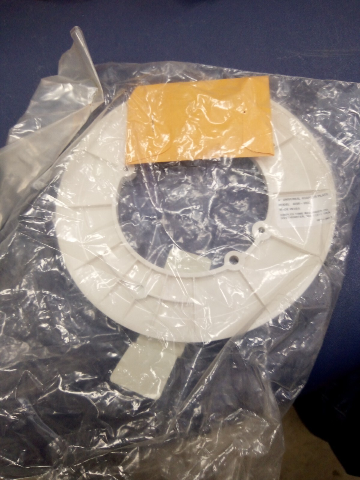 SIMPLEX7 4" UNIVERSAL ADAPTER PLATE 4098-9832. NEW