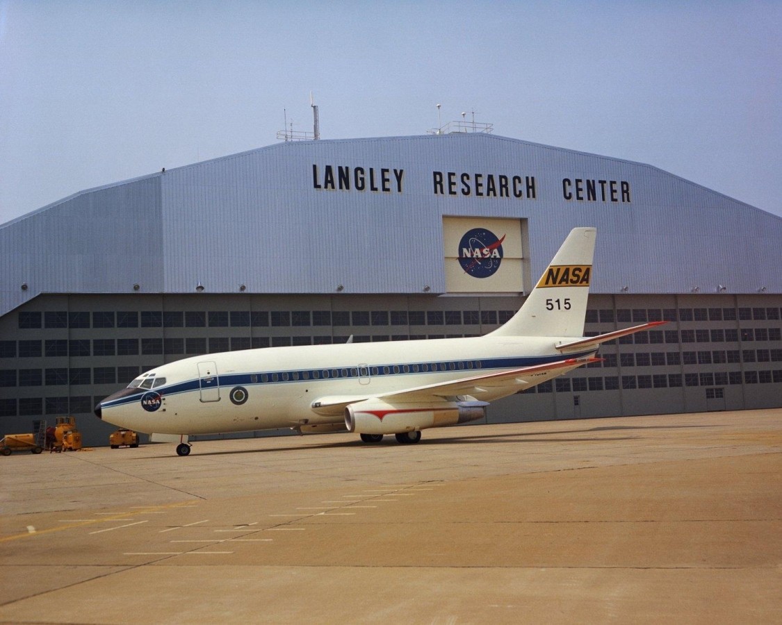 1973 NASA Boeing 737 Aircraft - 8x10 Photo On 8.5x11 #1355