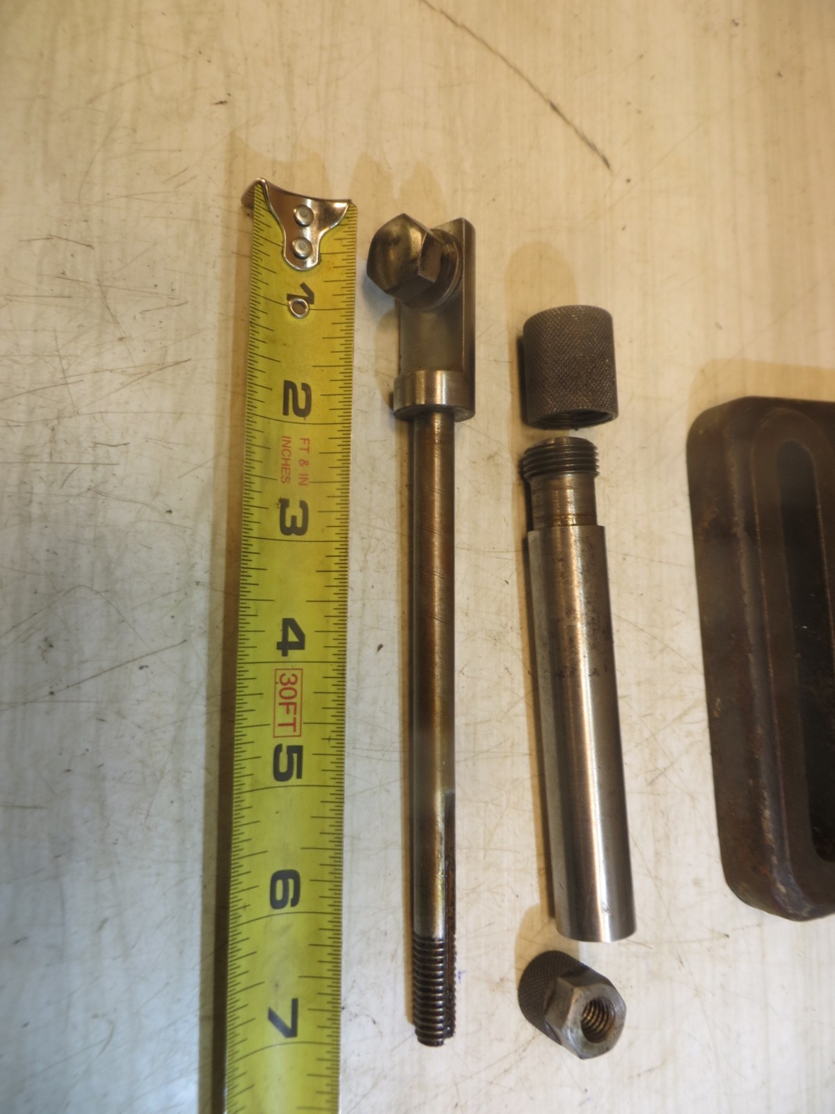 TOOL & CUTTER GRINDER FINE ADJUSTABLE FEED FINGER STOP