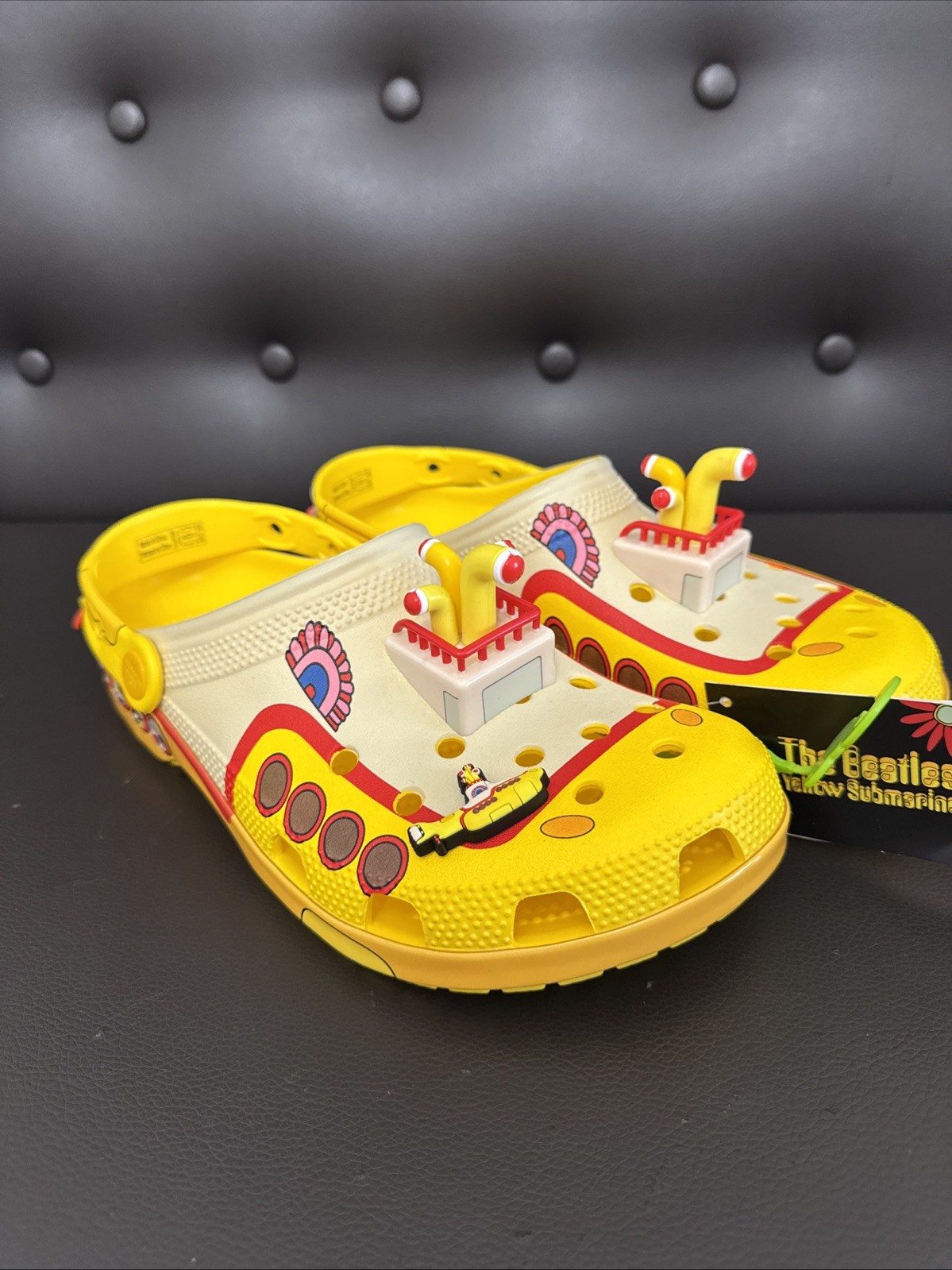 CROCS The Beatles Yellow Submarine Classic Clog M 9 W 11 EUR 42-43
