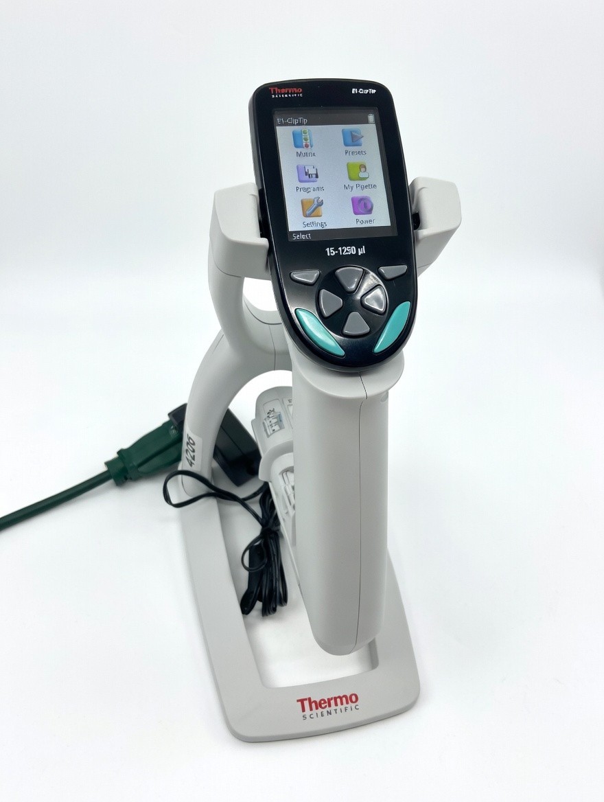 Thermo Scientific E1-ClipTip Electronic Pipette ClipTip Stand & Adapter 15-1250u