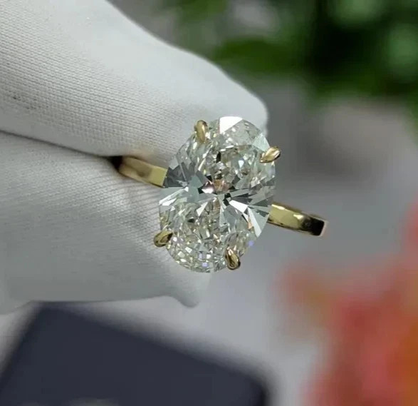 Lab-Created 3.10 Ct Oval Cut VVS1 Diamond Wedding Ring 14K Yellow Gold Finish