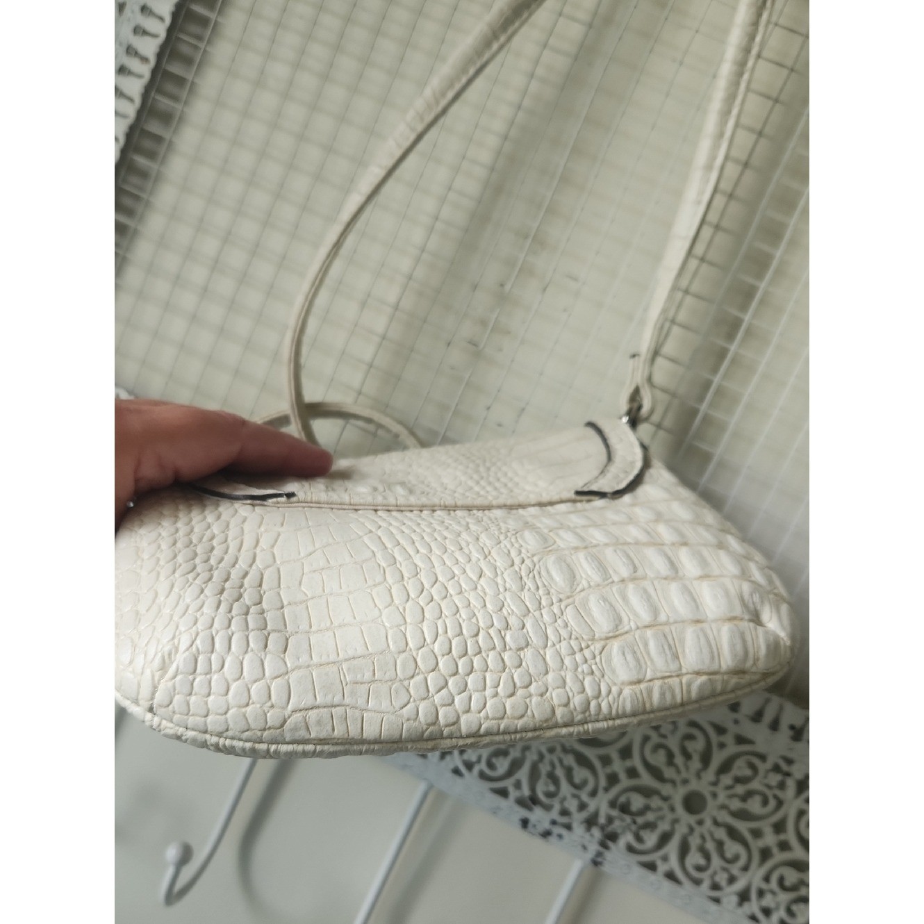 Vegan Croc-Embossed Small Crossbody Shoulder Bag