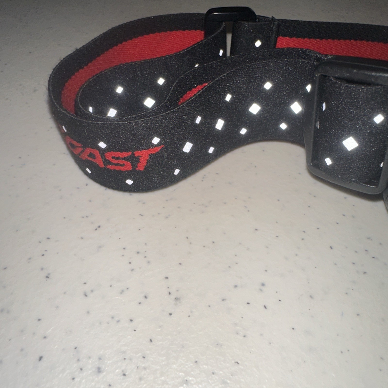 Coast 21324 FL70 Focusing LED Headlamp