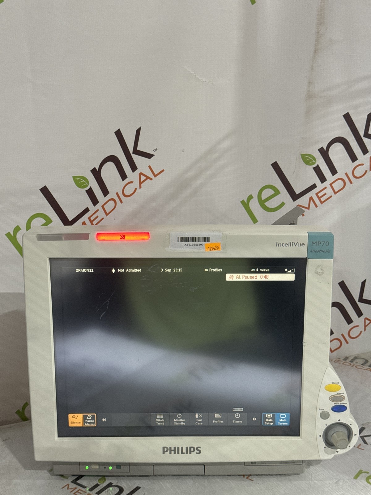 Philips IntelliVue MP70 - Anesthesia Patient Monitor