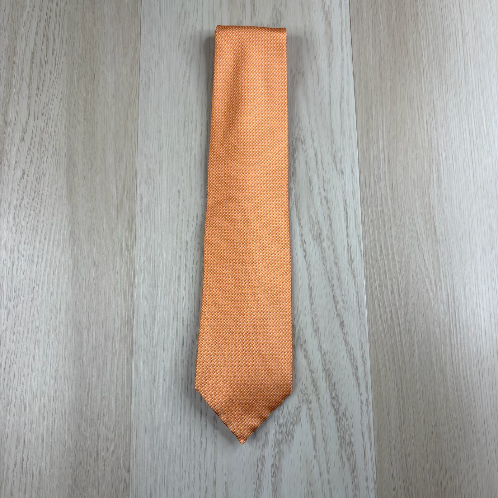 Battisoni Mens Orange Wave Striped Pointed Formal Look Silk Tie 60x4 Inches