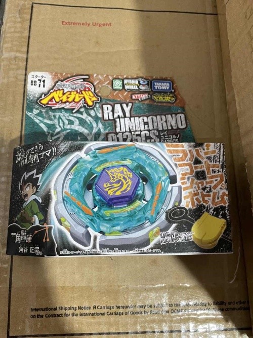 TAKARA TOMY Metal Beyblade Ray Unicorno Striker D125CS BB-71