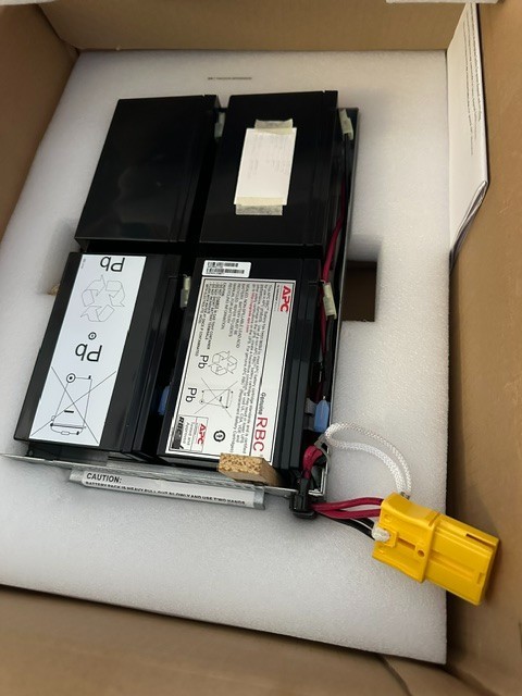 APC APCRBC133 UPS Replacement Battery Cartridge Open Box