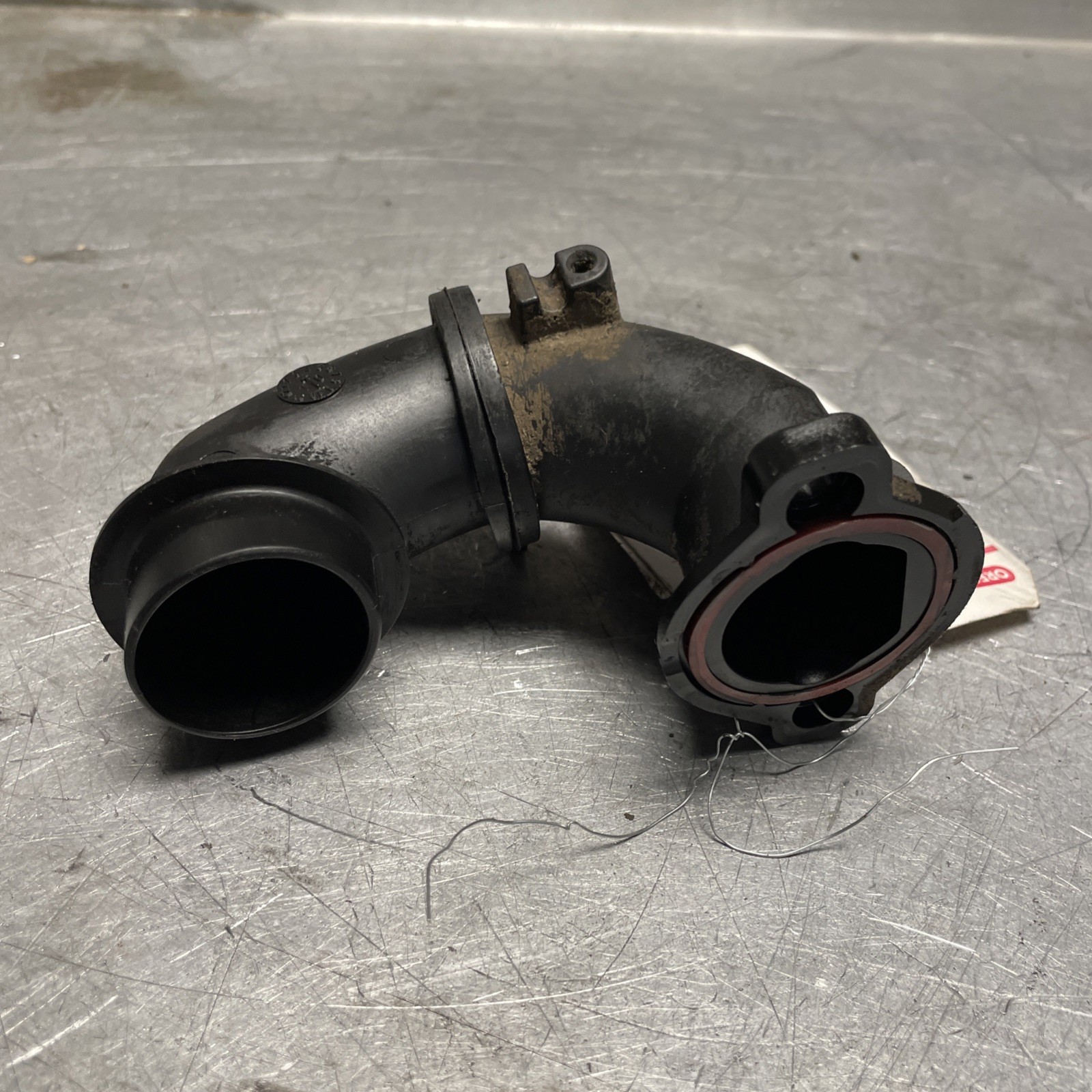 OEM GOOD USED BRIGGS 31Q677-0124-B1 INTAKE MANIFOLD 799043