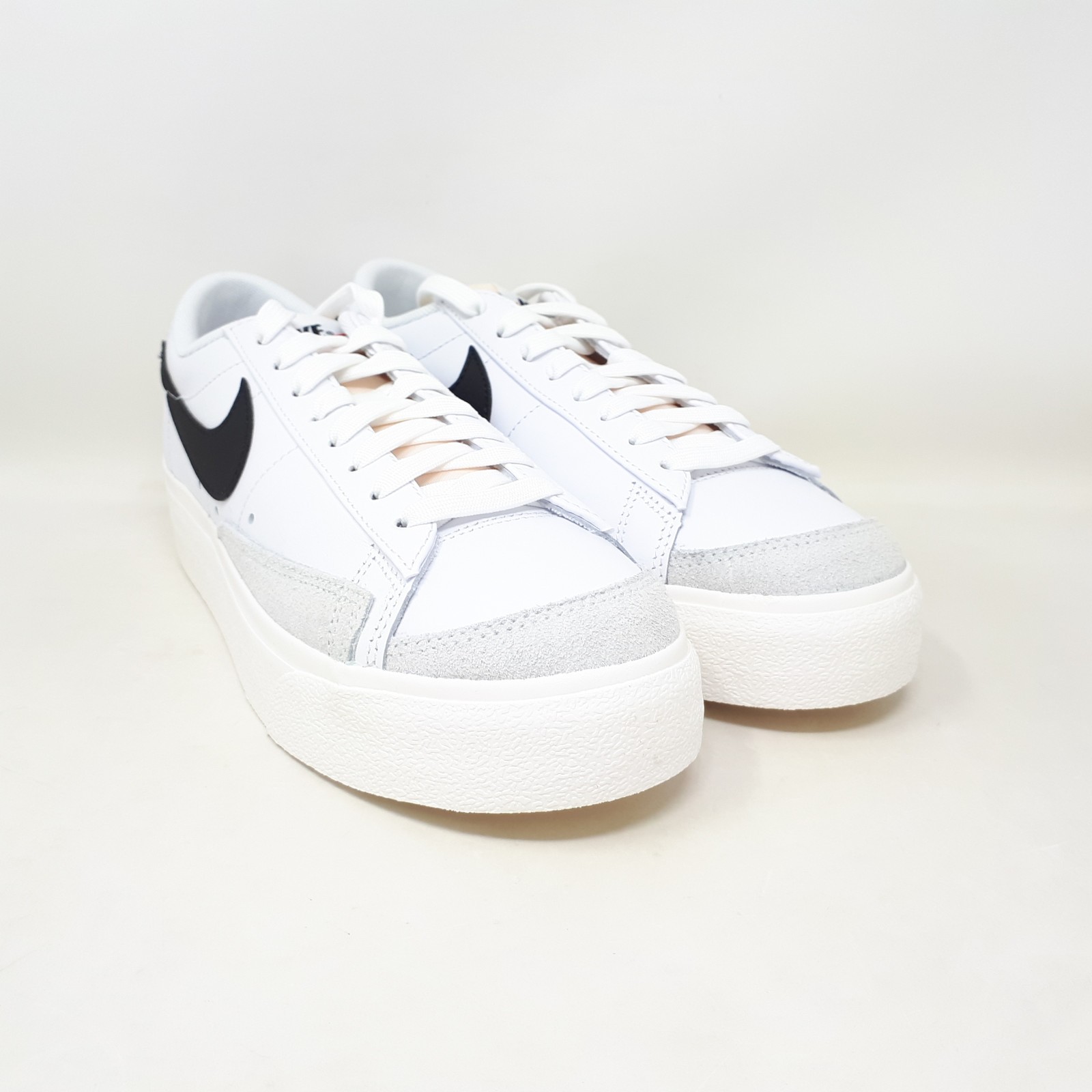 Nike Blazer Low Platform White Sail Stacked Shoe Sneaker Womens Size DJ0292 101