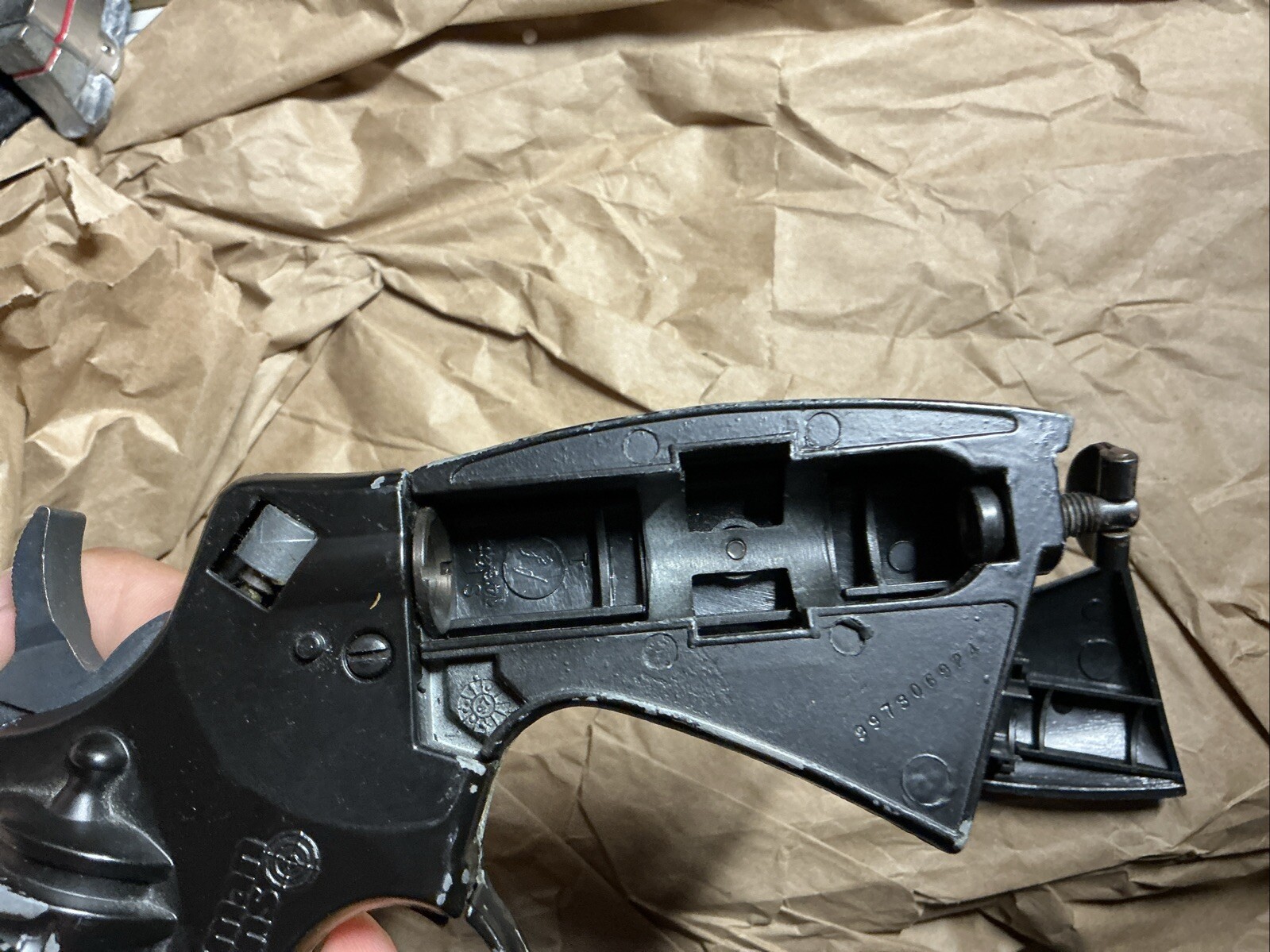 Crossman 357 pellet gun pistol Needs A Spring Adjust, Does Fire Functional