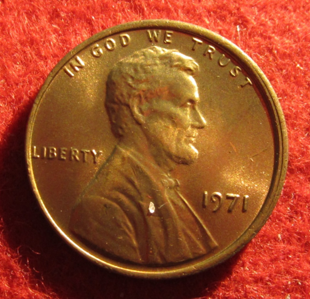 1971 (P) Lincoln Memorial Cent/Penny - Uncirculated - Red - Actual Coin C1219