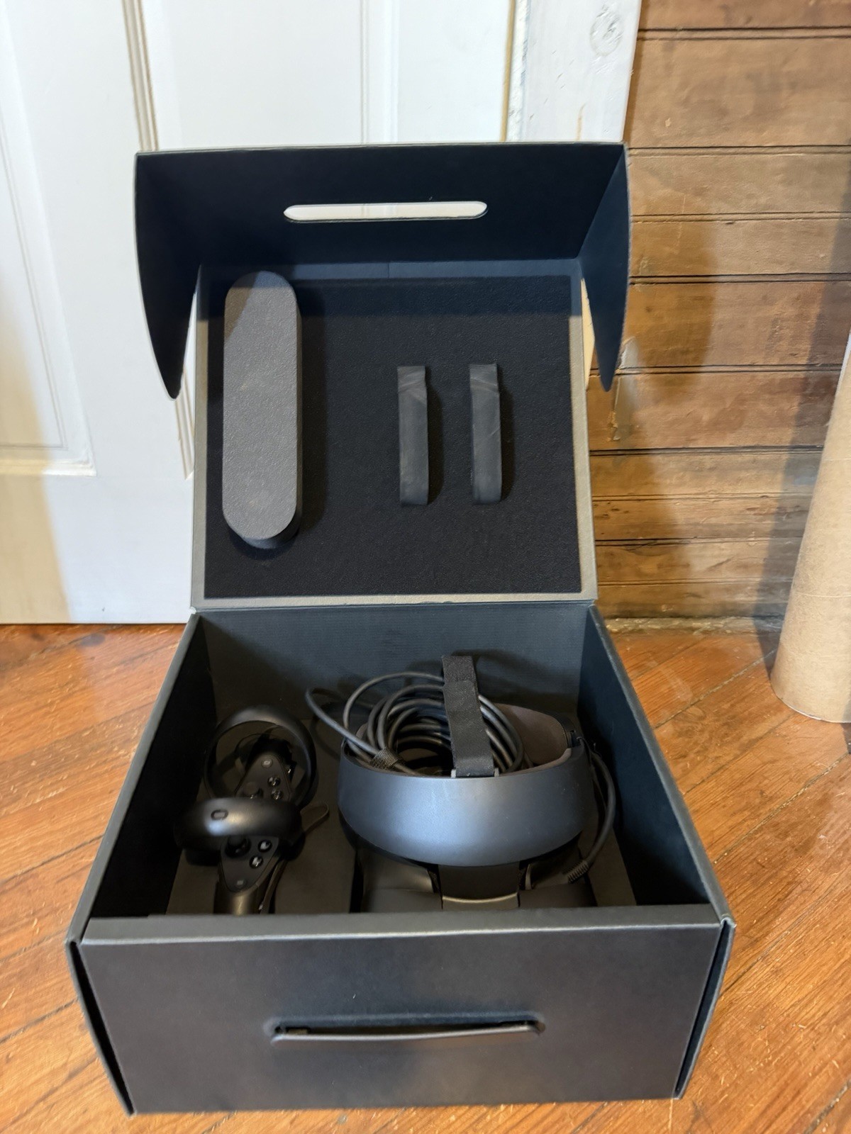Complete Oculus Rift Vr CV1 Headset Tested Working In Box Virtual Reality System