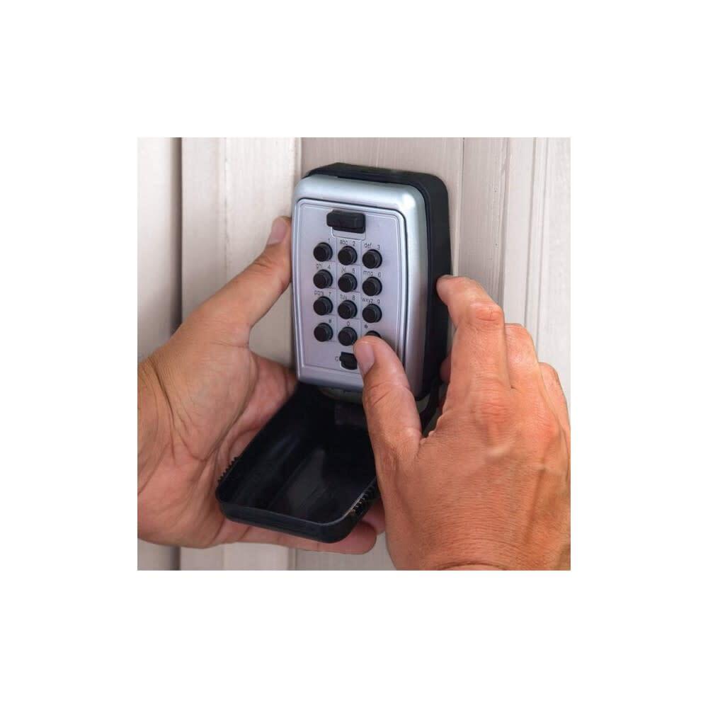 Master Lock Lock Box 0.004 Cu Ft Gray Combination Push Button