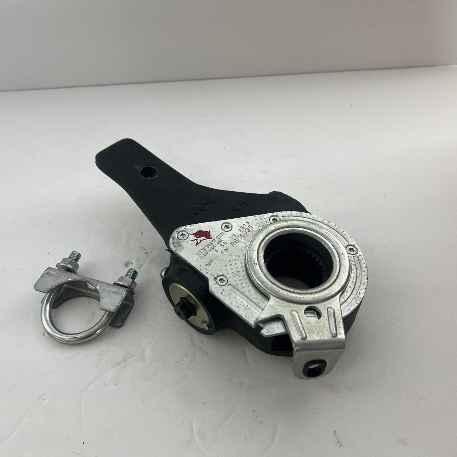 R806025 NEW GENUINE MERITOR AUTO SLACK ADJUSTER 1.5" 28 5.5" ARM **Missing Parts