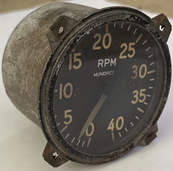 Vintage Tachometer 0-40 RPM Indicator Instrument Avionics WW2 Era