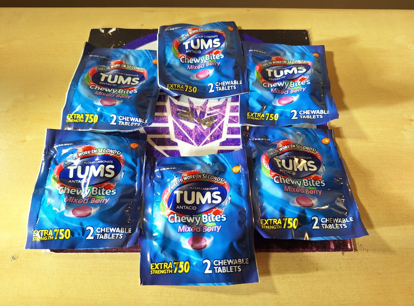 6 X 2 PACK EXTRA STRENGTH 750MG TUMS CHEWY BITES MIXED BERRY TRAVEL SIZE