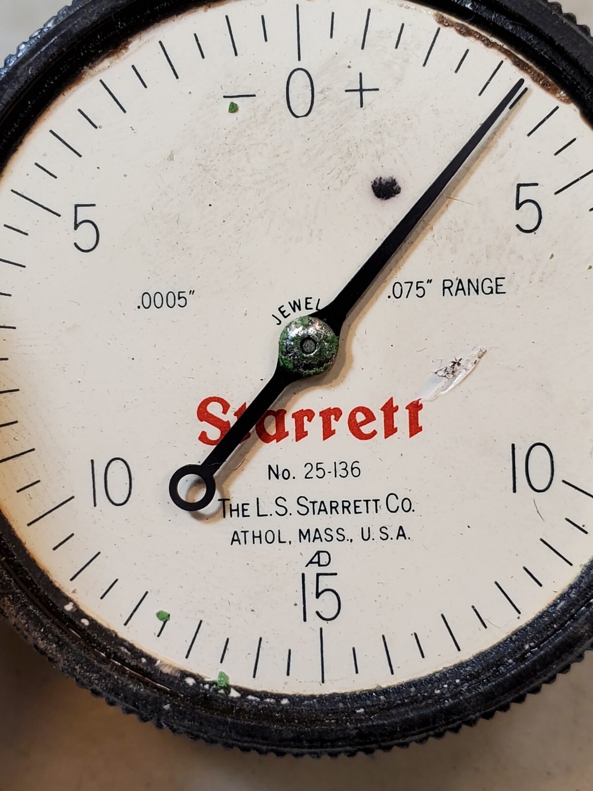 2" Starrett 25-136 Dial Indicator, 0.75" Range, Missing Crystal, Working