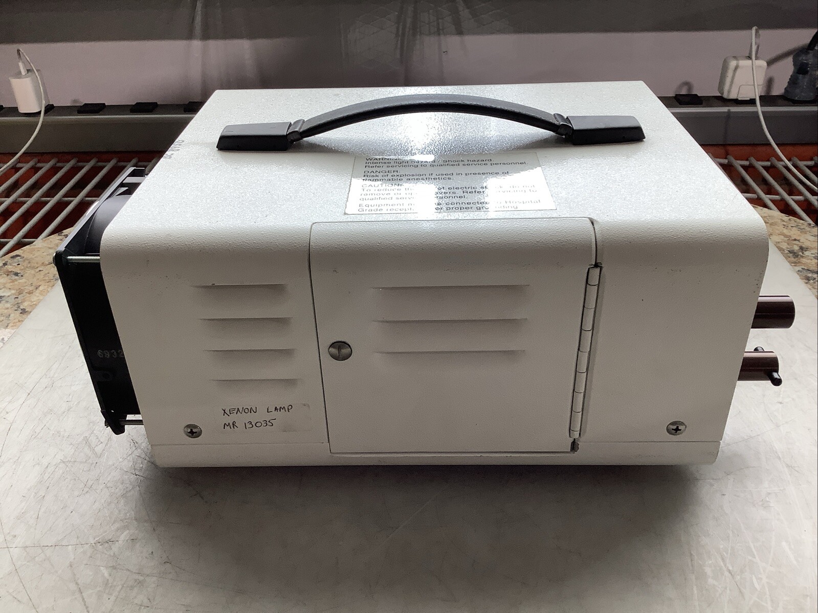 PHOTON SYSTEMS 300XE WITE LITE ILLUMINATOR 115VAC 60HZ